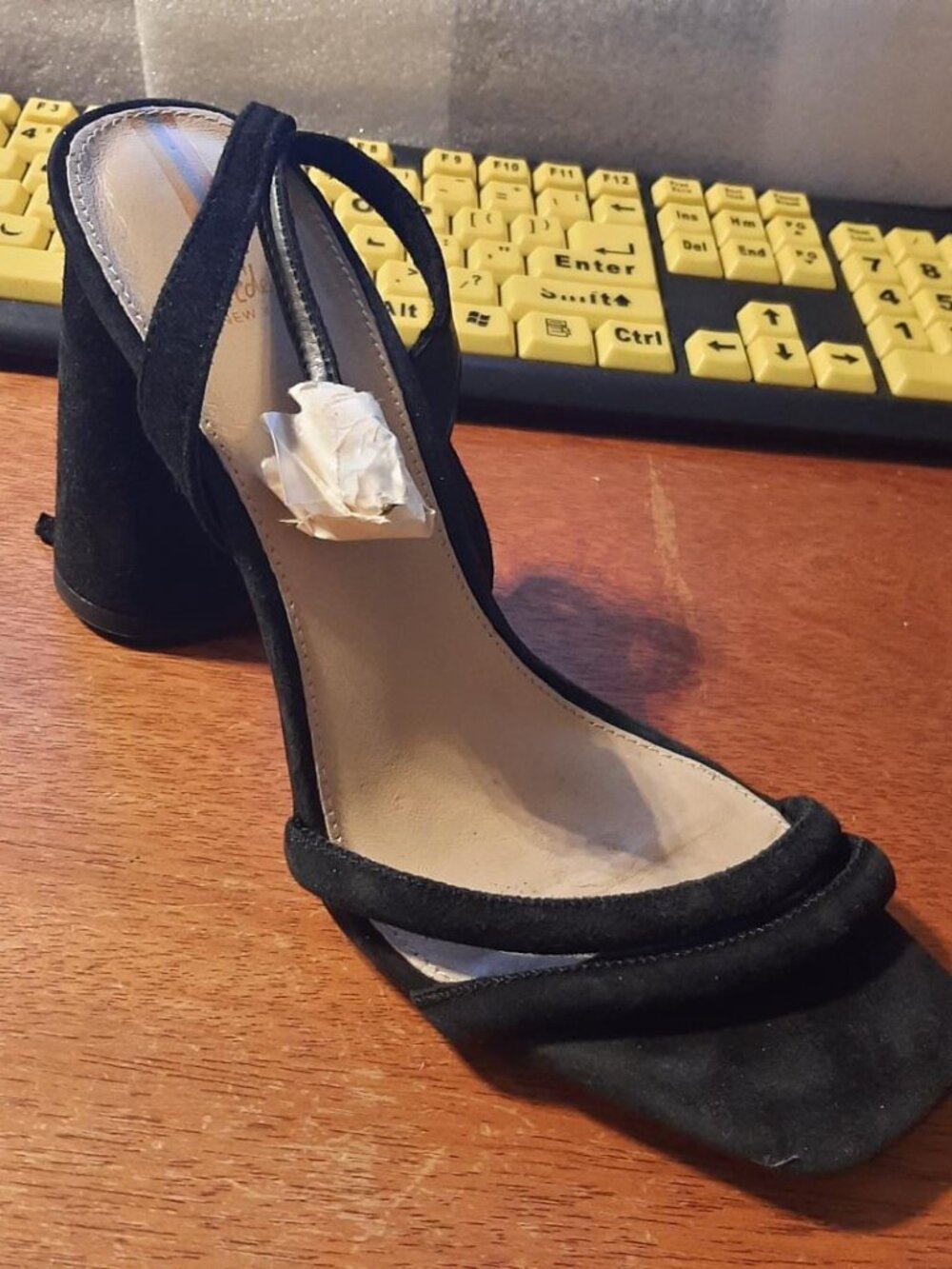 NEW TAG ! Sam Edelman Kia Block Heel Suede Strapes Sandals Black Size 8.5/9